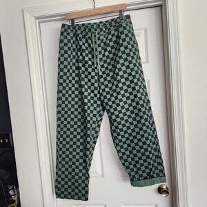 Vans Baggy Tapered Fit Range Pants in Checkered Green and Black